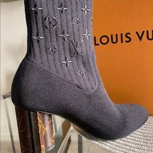 Brand new Louis Vuitton booties